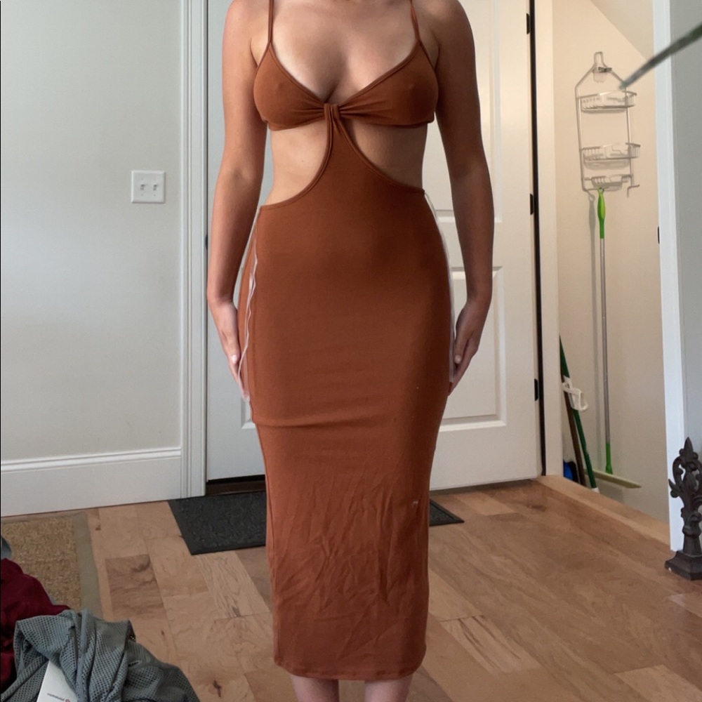 Forever 21 brown midi vacation dress